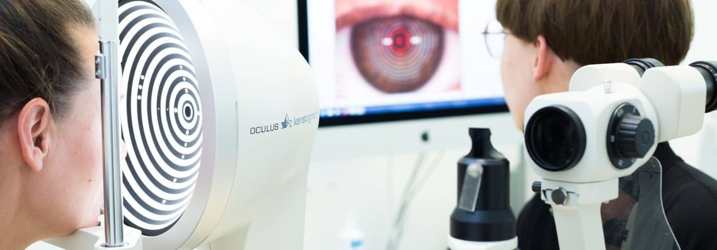 Ortho-K-Nachtlinsen zur Sehschwächen-Korrektur über Nacht